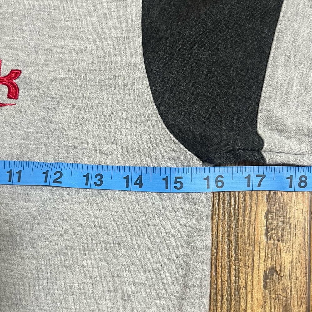 Vintage Reebok Gray Boys Shirt - Picture 4 of 6